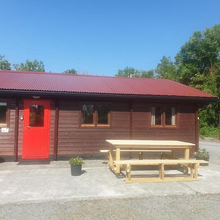 Red squirrel lodge Galway Exterior foto